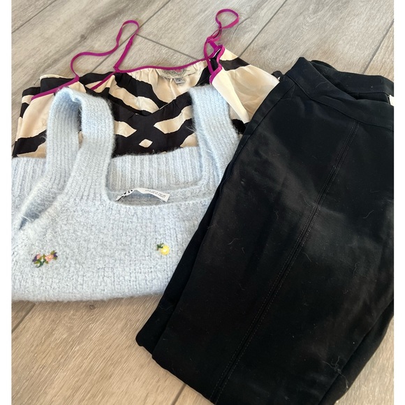 Tops Outfit Options Bundle Vineyard Vines Zara Urban Outfitters Small